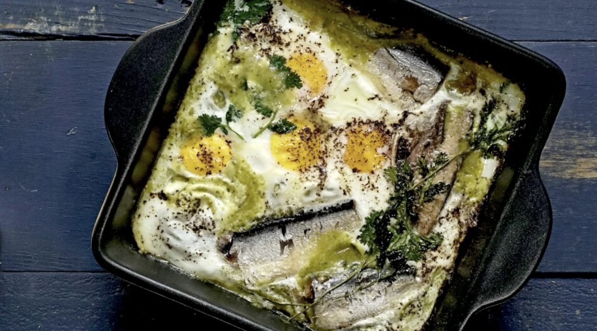 eggs-with-sardines-and-green-sauce-la-sirena